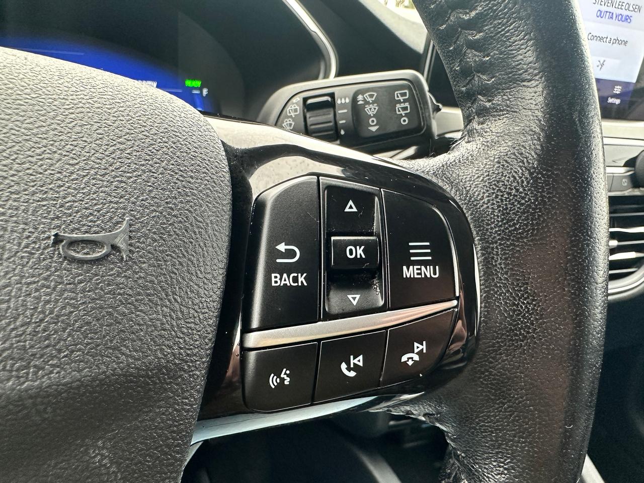 2021 Ford Escape TitaniumHybrid AWD HTD-Leather NAV PremiumAudio XM Photo