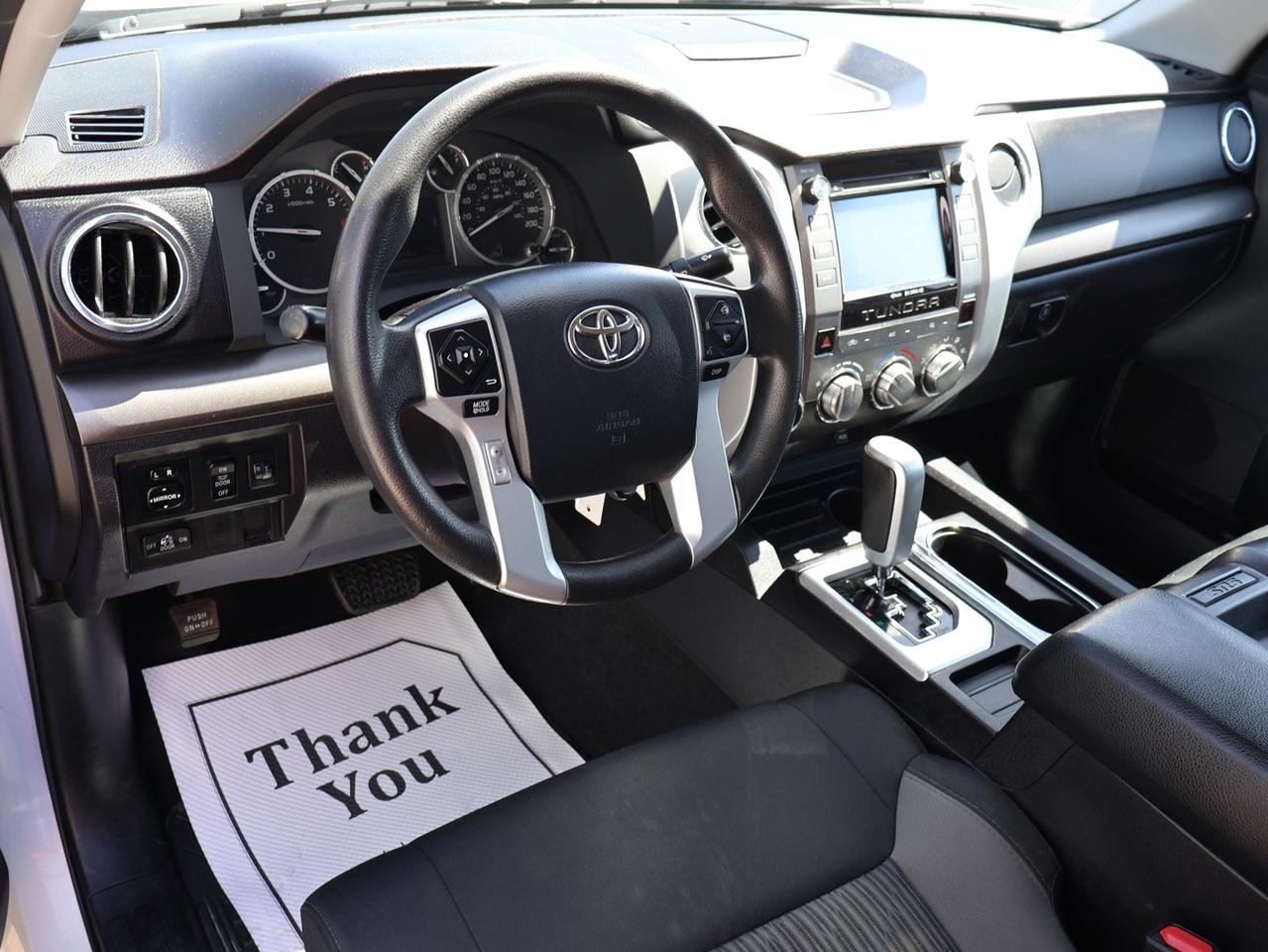 2016 Toyota Tundra V8 SR5 4WD CERTIFIED *1 OWNER* CAMERA NAV BLUETOOTH CRUISE ALLOYS Photo
