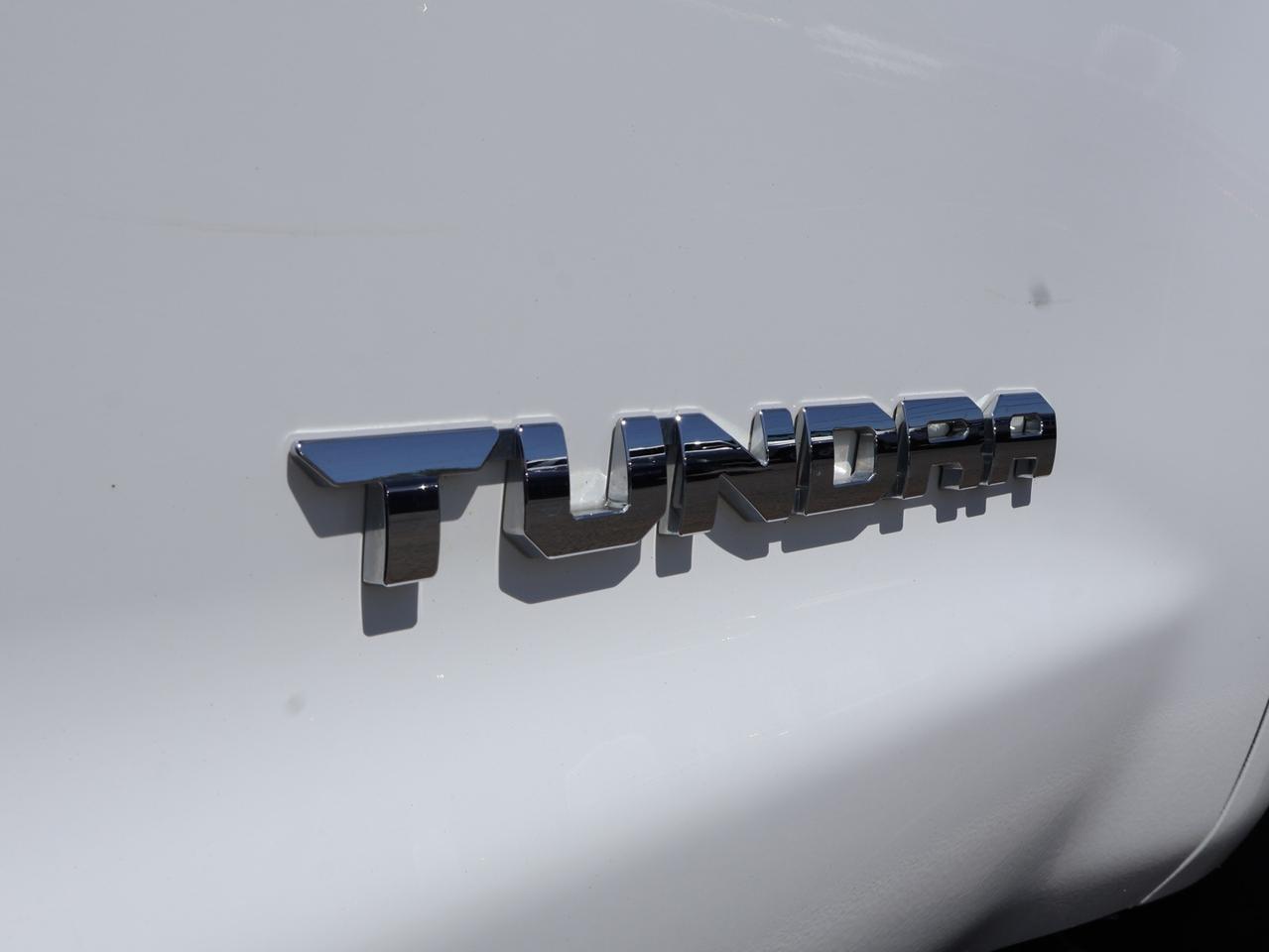 2016 Toyota Tundra V8 SR5 4WD CERTIFIED *1 OWNER* CAMERA NAV BLUETOOTH CRUISE ALLOYS Photo