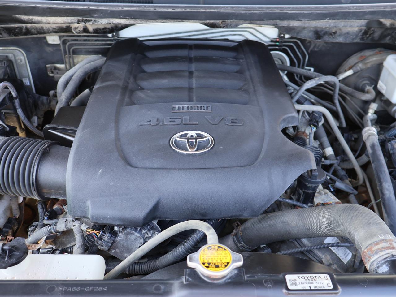 2016 Toyota Tundra V8 SR5 4WD CERTIFIED *1 OWNER* CAMERA NAV BLUETOOTH CRUISE ALLOYS Photo