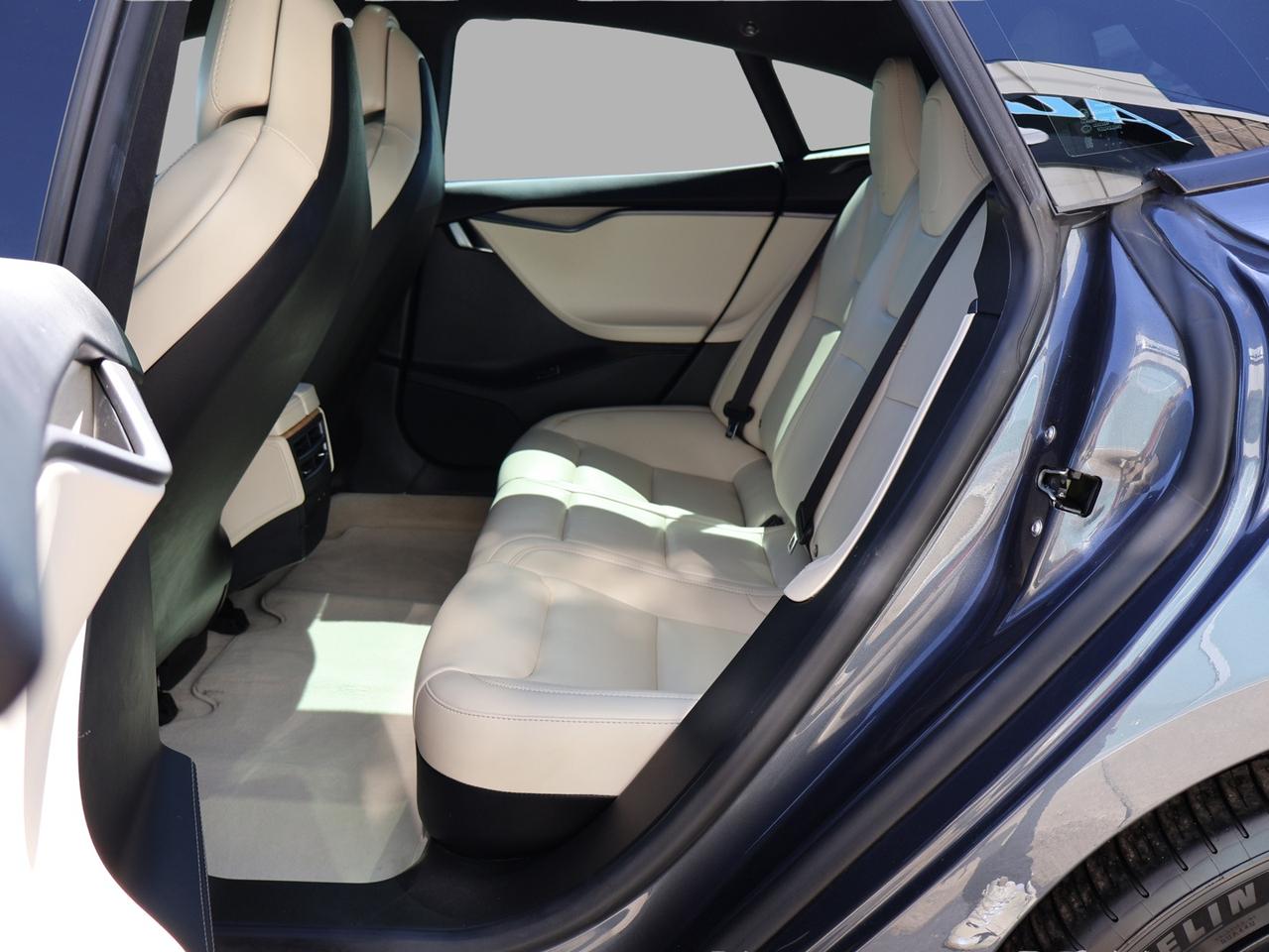2019 Tesla Model S LONG RANGE AWD CERTIFIED *ACCIDENT FREE*WHITE INT* CAMERA NAV BLUETOOTH LEATHER HEATED SEATS PANO ROOF CRUISE ALLOYS Photo