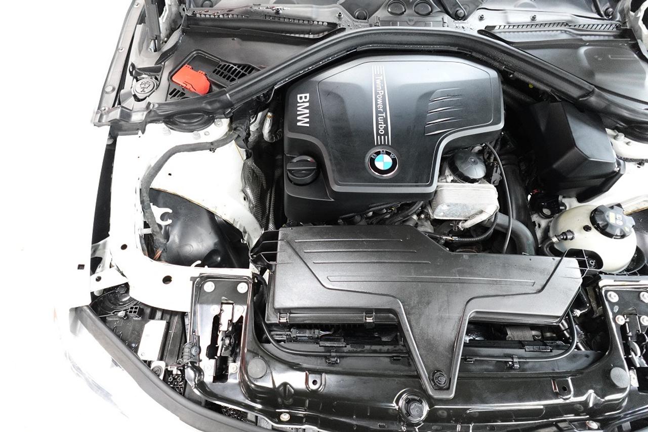 2016 BMW 3 Series 328 I X DRIVE,LOW KM,NO ACCIDENT,MINT Photo