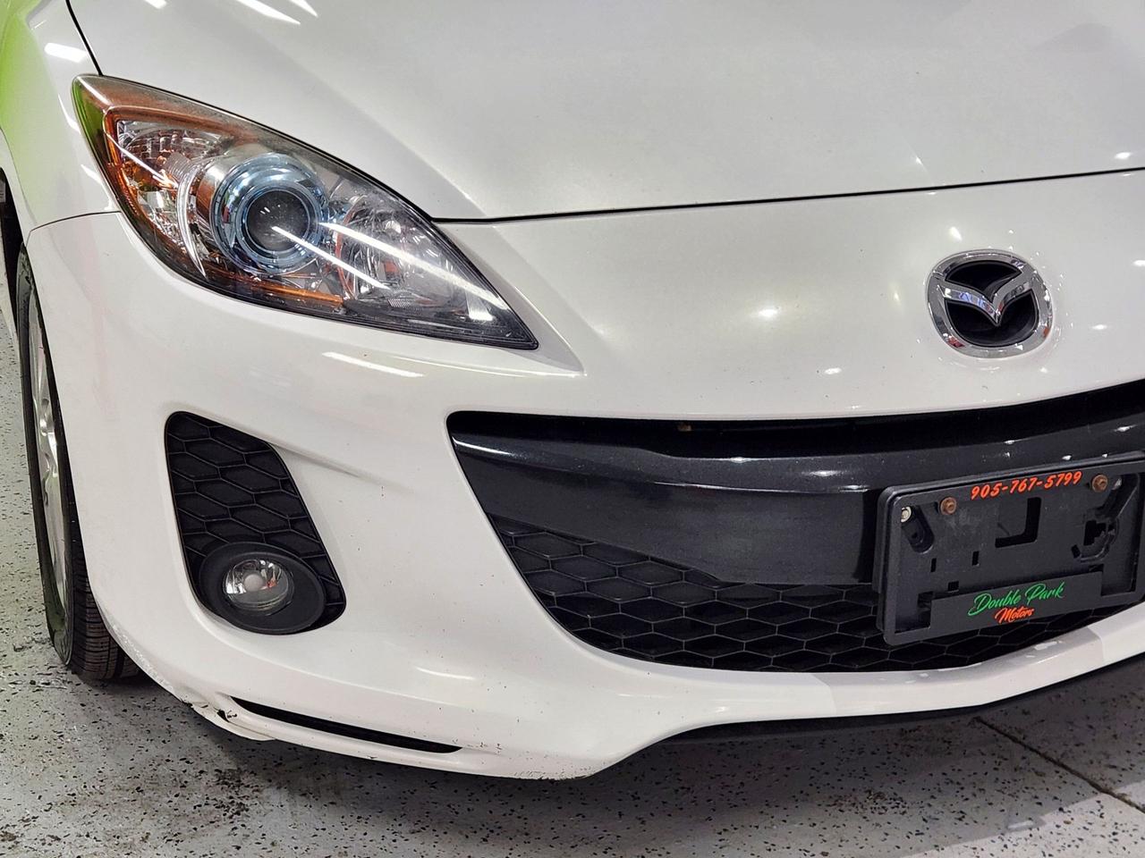 2013 Mazda MAZDA3 GS-SKY SUNROOF LEATHER H-TED SEATS ALLOYS Photo3