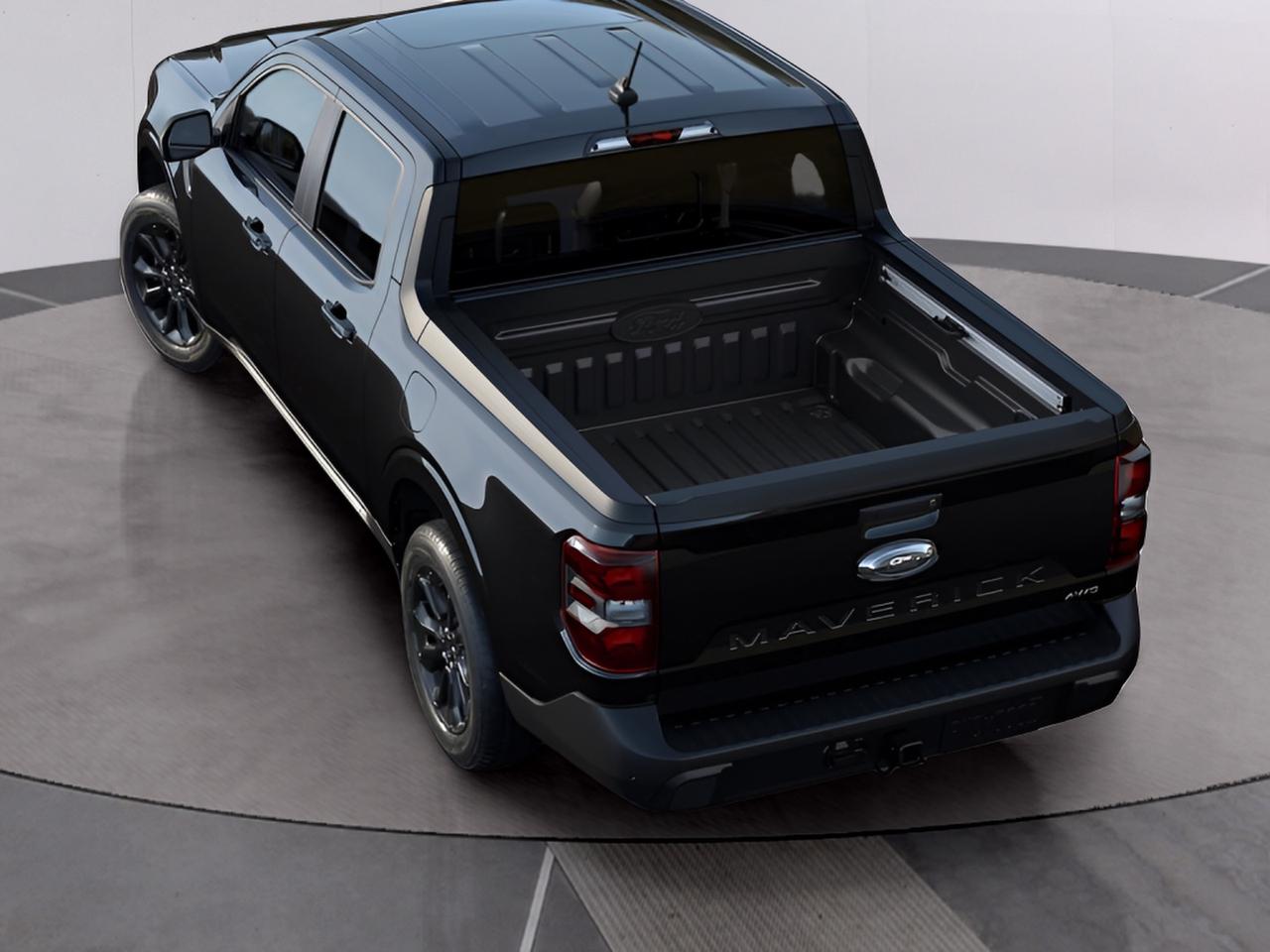 2024 Ford Maverick Lariat Photo1
