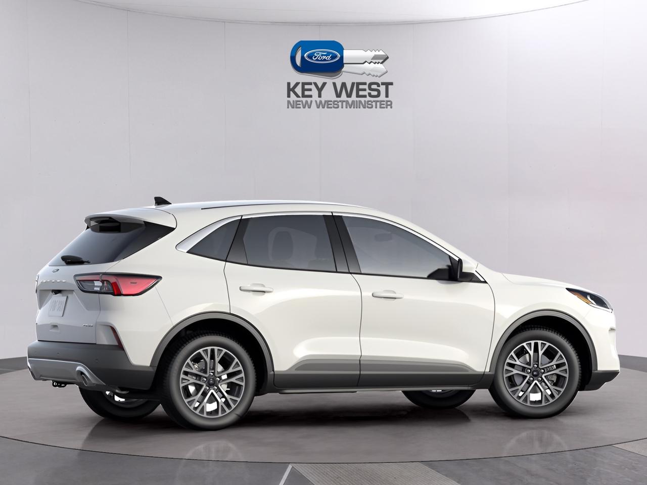 2022 Ford Escape SEL Photo2