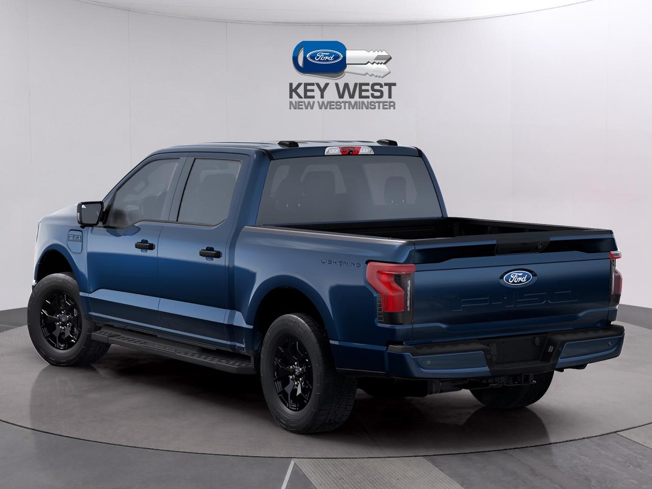 2025 Ford F-150 Lightning XLT Standard Range Battery 4WD SuperCrew 5.5' Box Photo0