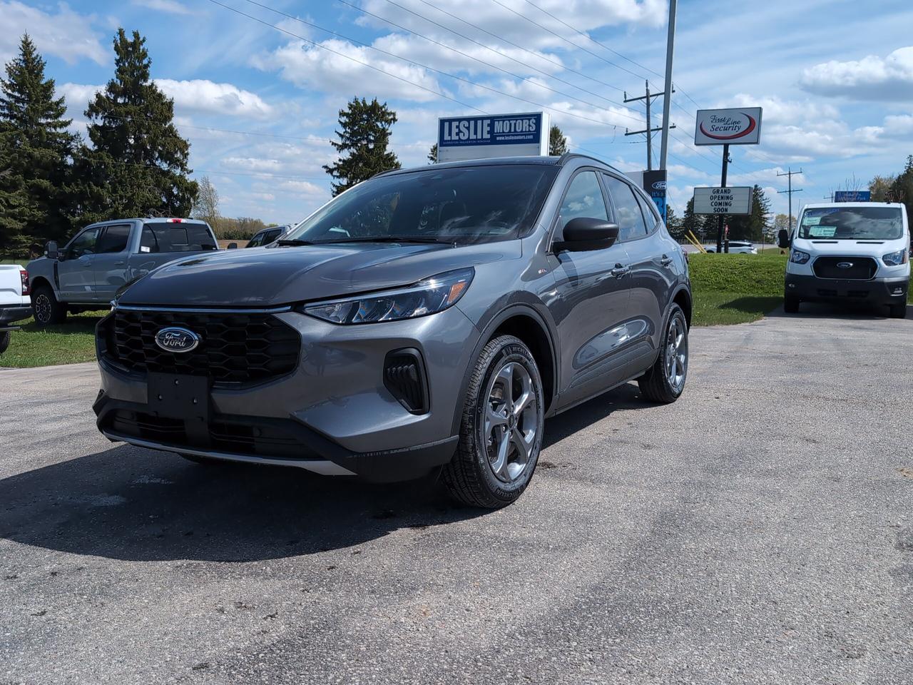 2026 Ford Escape ST-Line Hybrid AWD Photo0