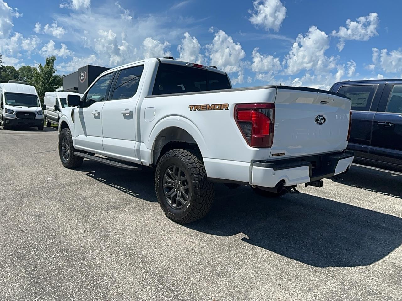 2026 Ford F-150 Tremor SuperCrew 402B 4x4 Photo3