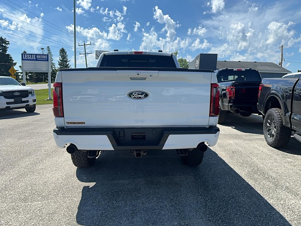 2026 Ford F-150 Tremor SuperCrew 402B 4x4 Photo4