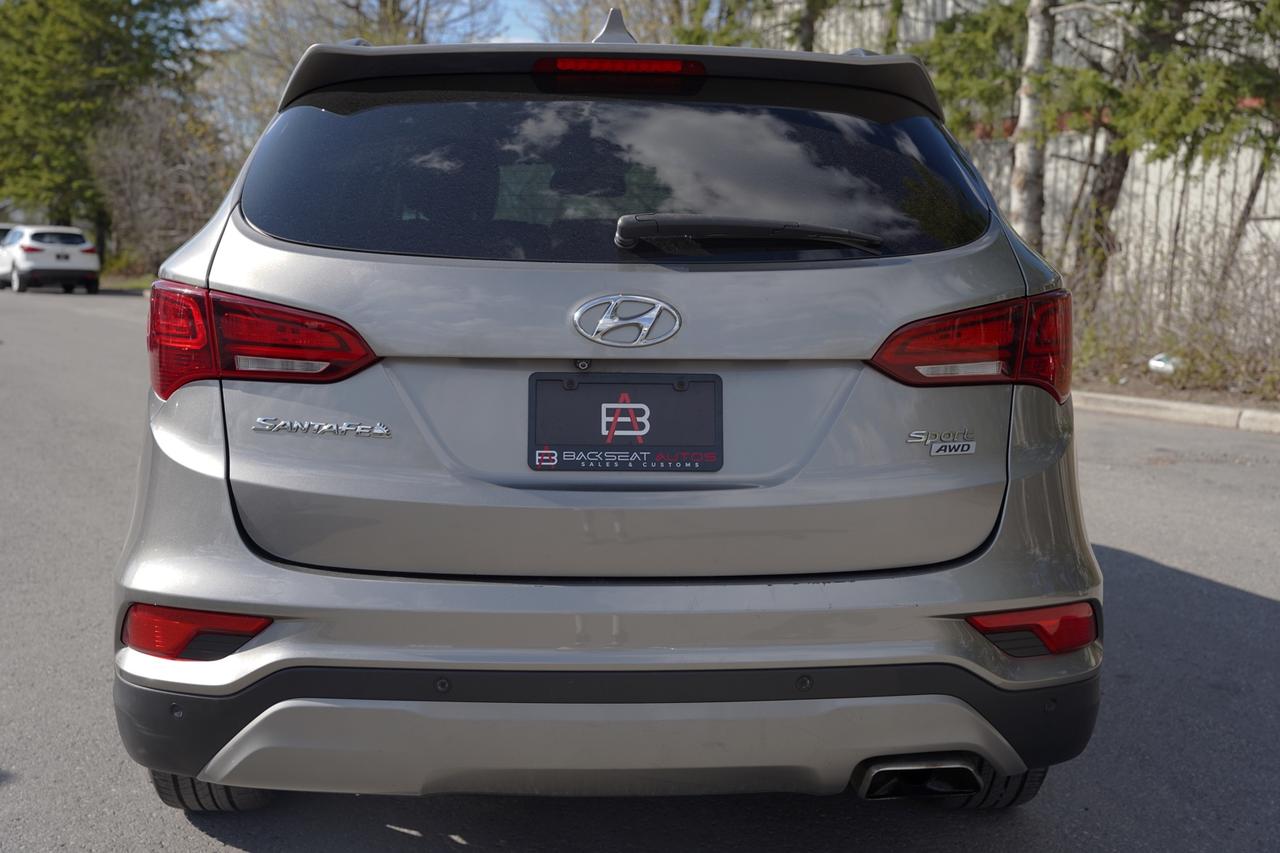2018 Hyundai Santa Fe Sport 2.4 AWD Photo