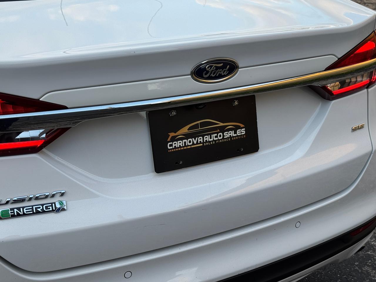 2018 Ford Fusion Energi SE ENERGI+Leather+ApplePlay+CLEAN CARFAX Photo