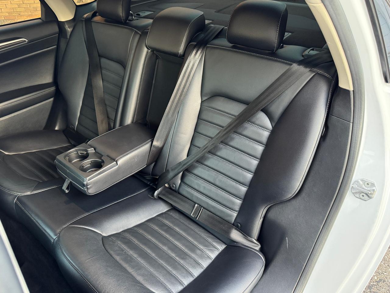 2018 Ford Fusion Energi SE ENERGI+Leather+ApplePlay+CLEAN CARFAX Photo