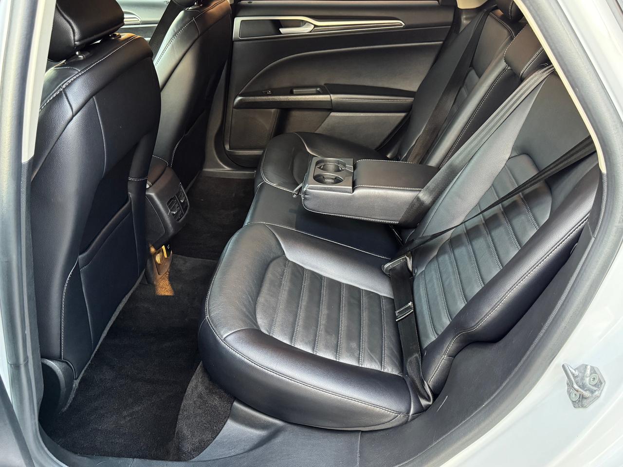 2018 Ford Fusion Energi SE ENERGI+Leather+ApplePlay+CLEAN CARFAX Photo