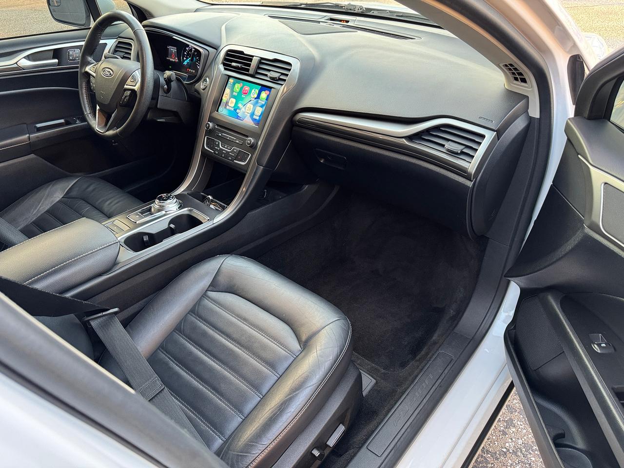 2018 Ford Fusion Energi SE ENERGI+Leather+ApplePlay+CLEAN CARFAX Photo