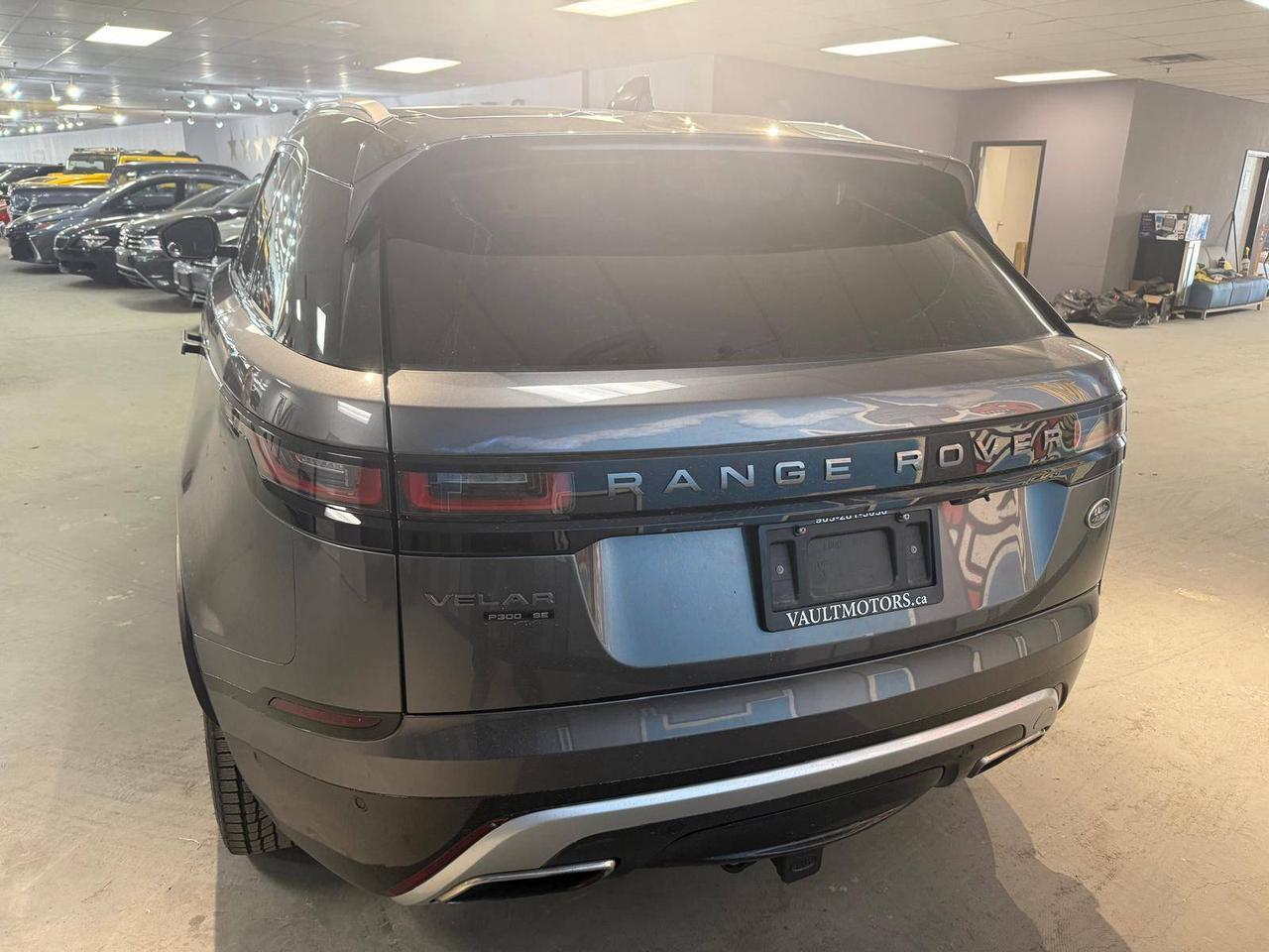 2019 Land Rover Range Rover Velar P300 R-Dynamic SE, 20 DEALER SERVICE RECORD Photo