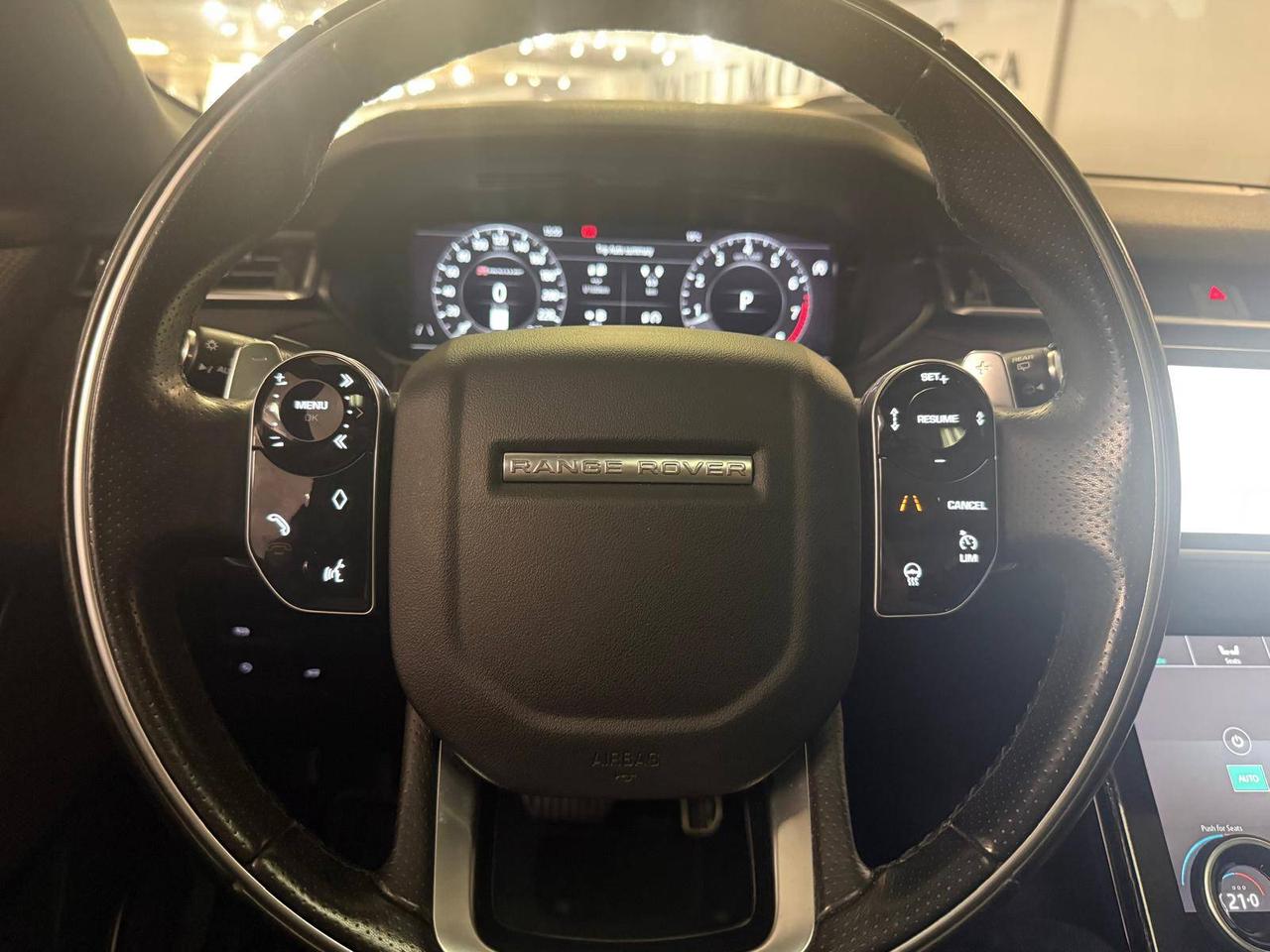 2019 Land Rover Range Rover Velar P300 R-Dynamic SE, 20 DEALER SERVICE RECORD Photo
