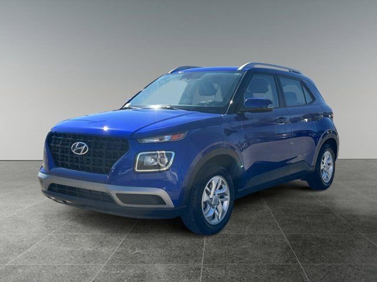 2024 Hyundai Venue PREFERRED - Photo #1