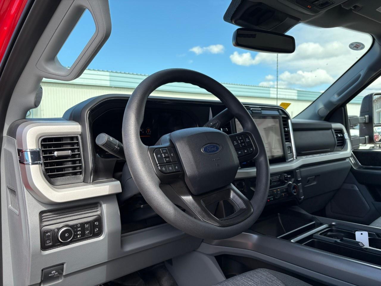 2026 Ford F-250 Super Duty SRW XLT 4WD CREW CAB 6.75' BOX Photo