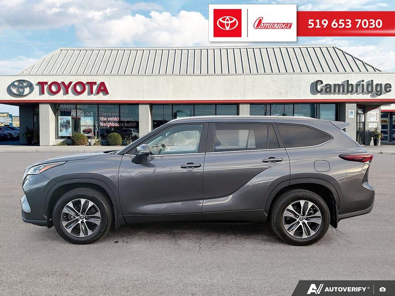 2024 Toyota Highlander XLE Photo