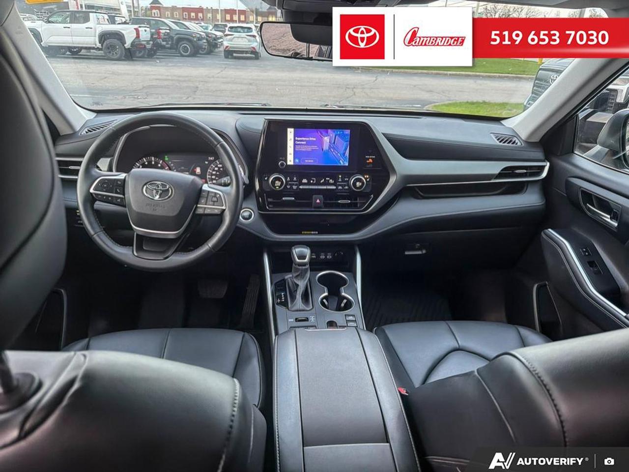 2024 Toyota Highlander XLE Photo