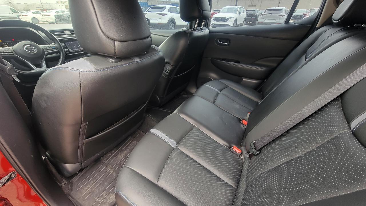 2018 Nissan Leaf S Photo