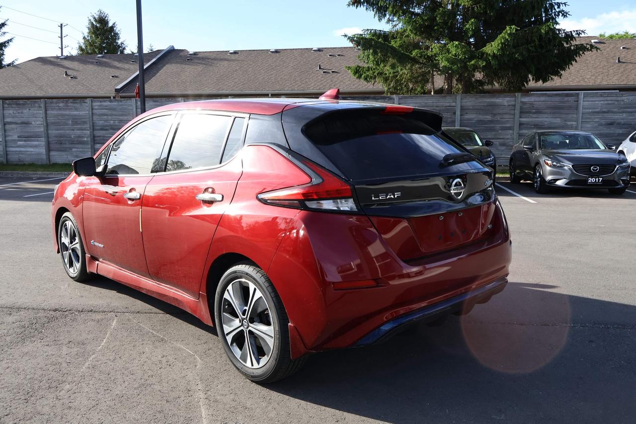 2018 Nissan Leaf S Photo2