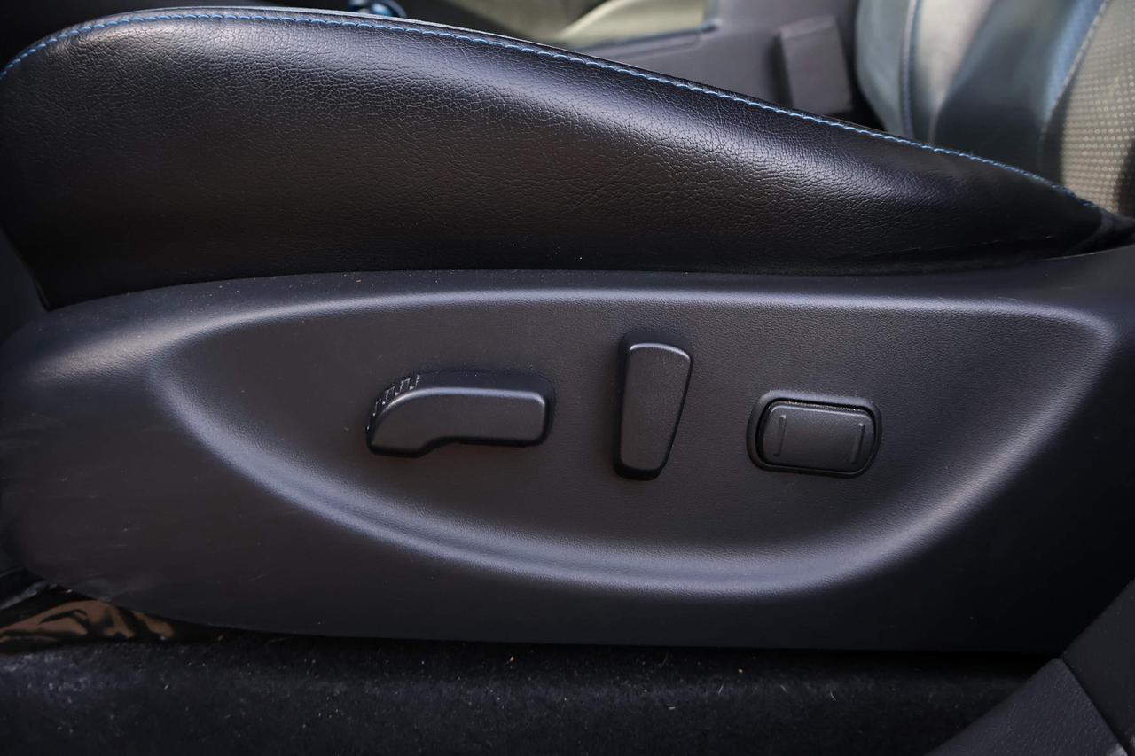 2018 Nissan Leaf S Photo