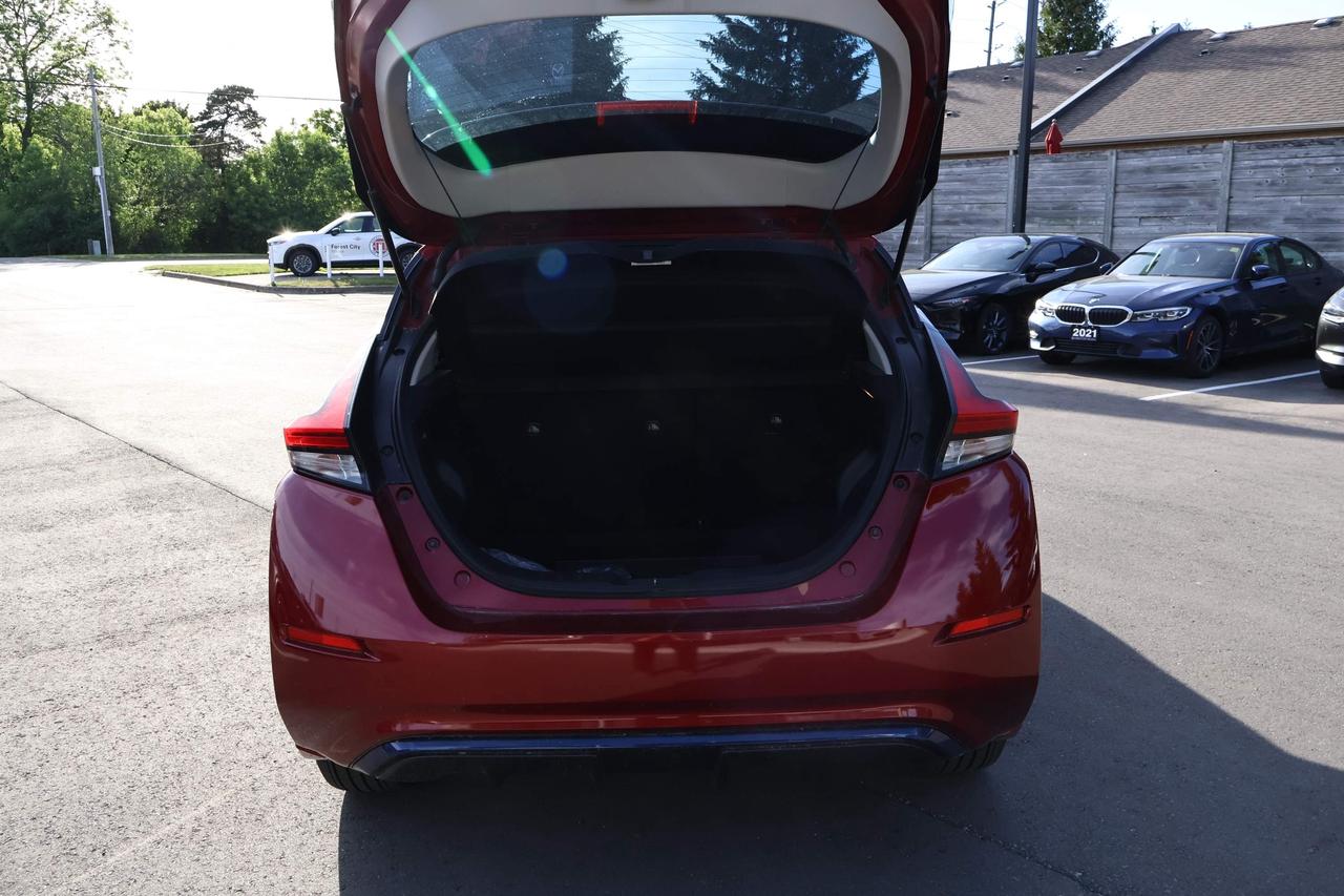 2018 Nissan Leaf S Photo