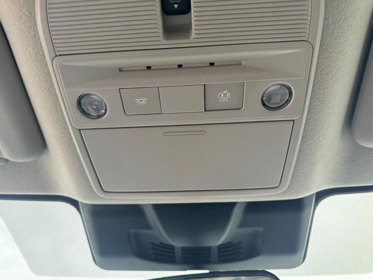2026 Nissan Sentra SV SEDAN Photo