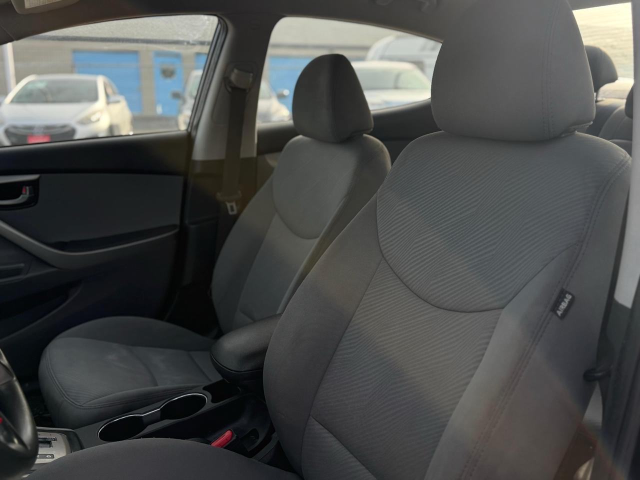 2013 Hyundai Elantra GL Photo