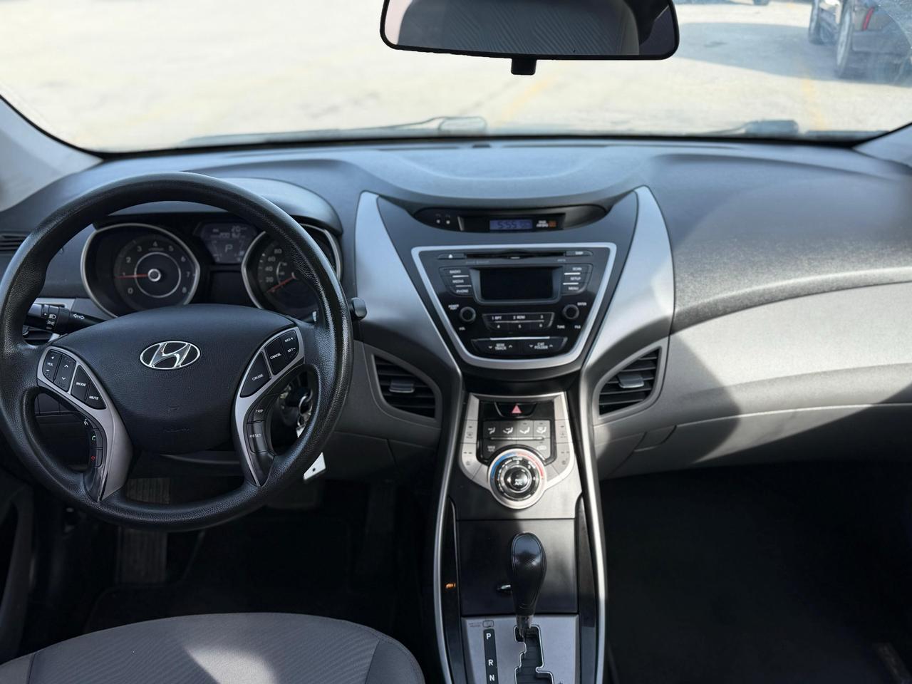 2013 Hyundai Elantra GL Photo