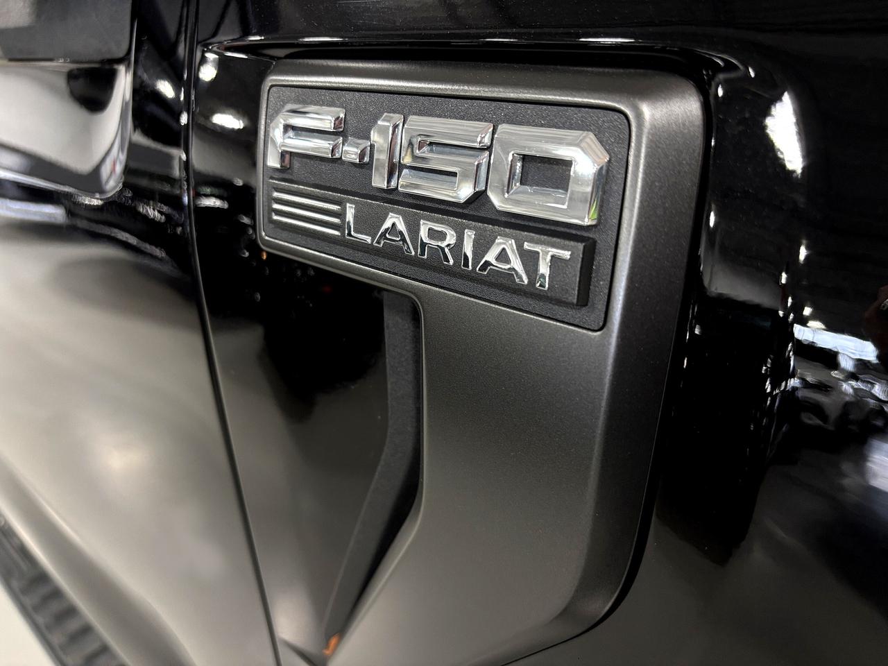 2022 Ford F-150 LARIAT|V8|4WD|SUPERCREW|NAV|BROWNLEATHER|PANOROOF| Photo3