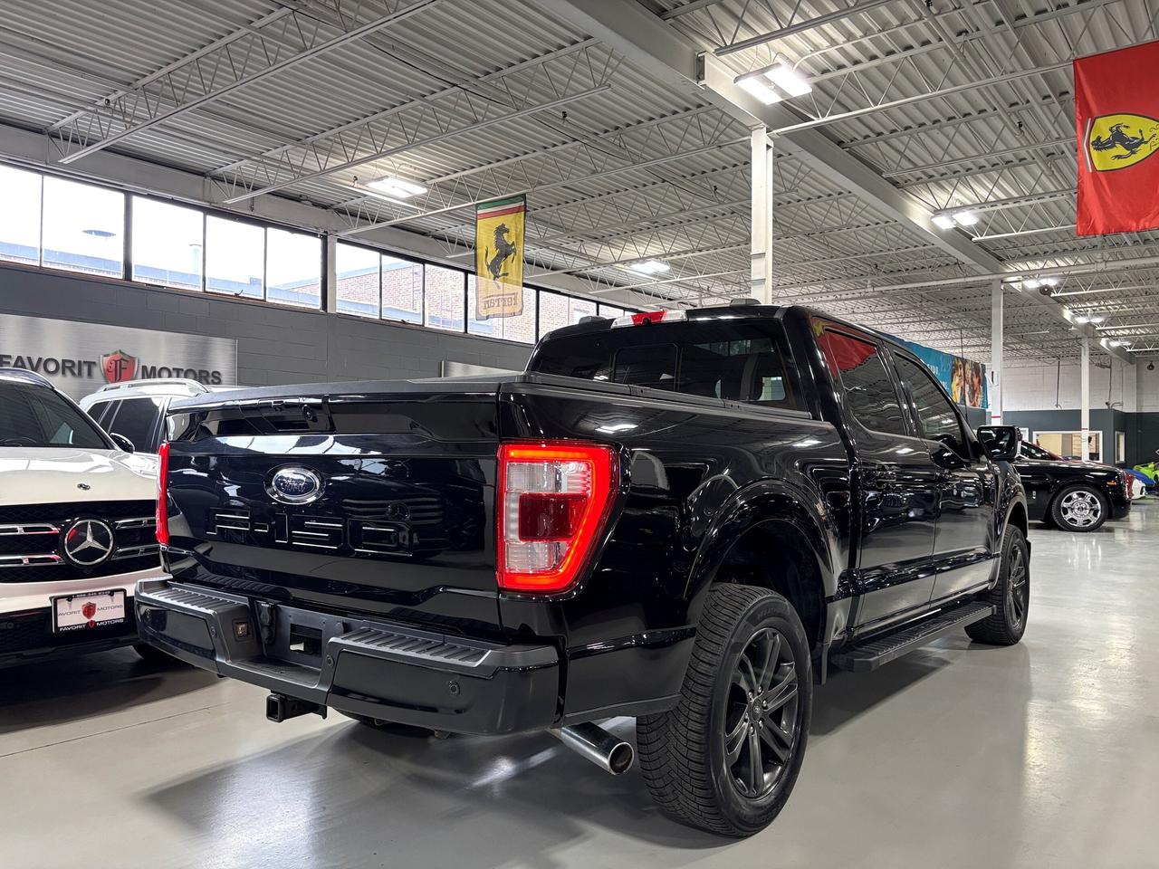 2022 Ford F-150 LARIAT|V8|4WD|SUPERCREW|NAV|BROWNLEATHER|PANOROOF| Photo4