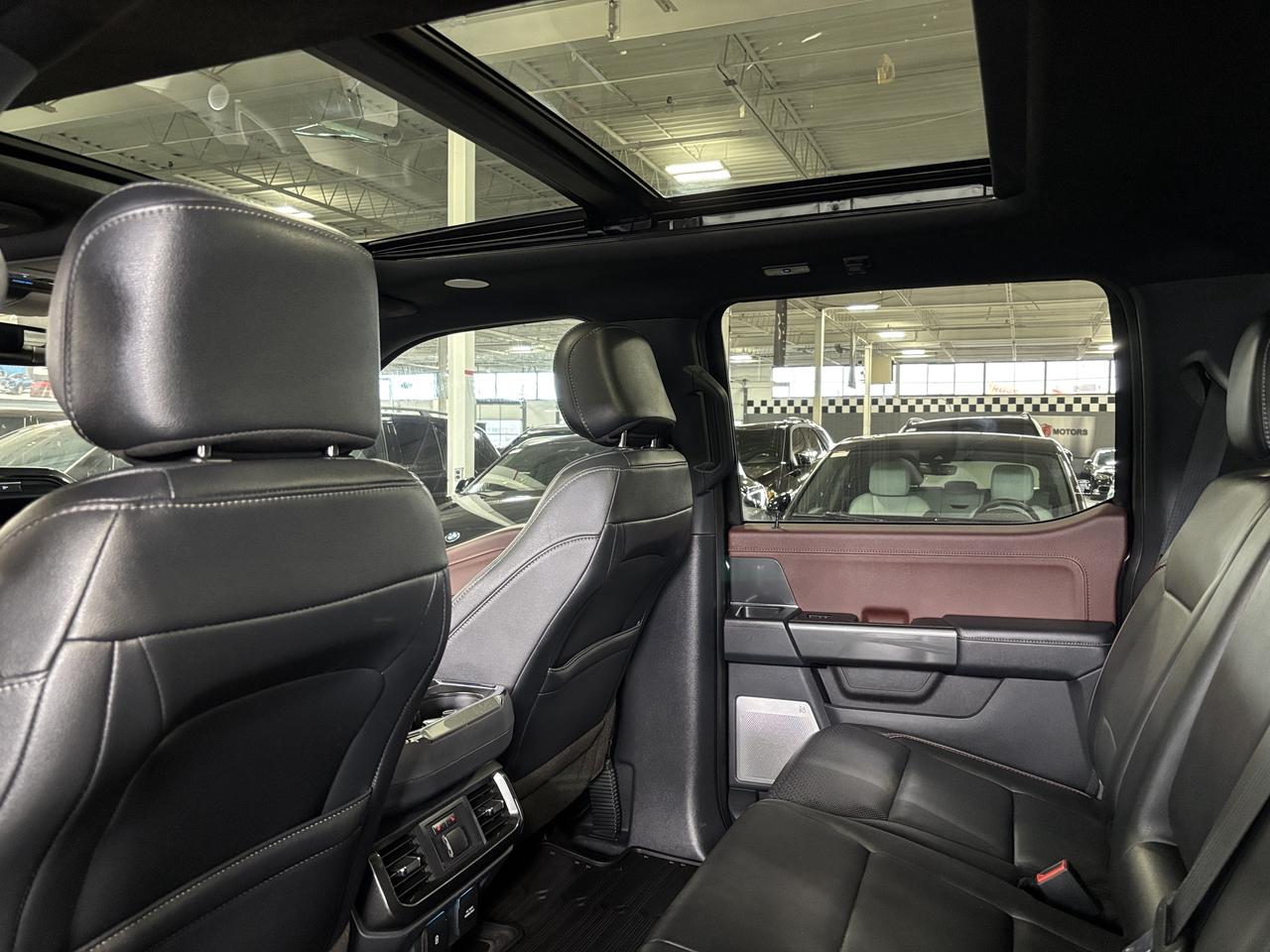 2022 Ford F-150 LARIAT|V8|4WD|SUPERCREW|NAV|BROWNLEATHER|PANOROOF| Photo