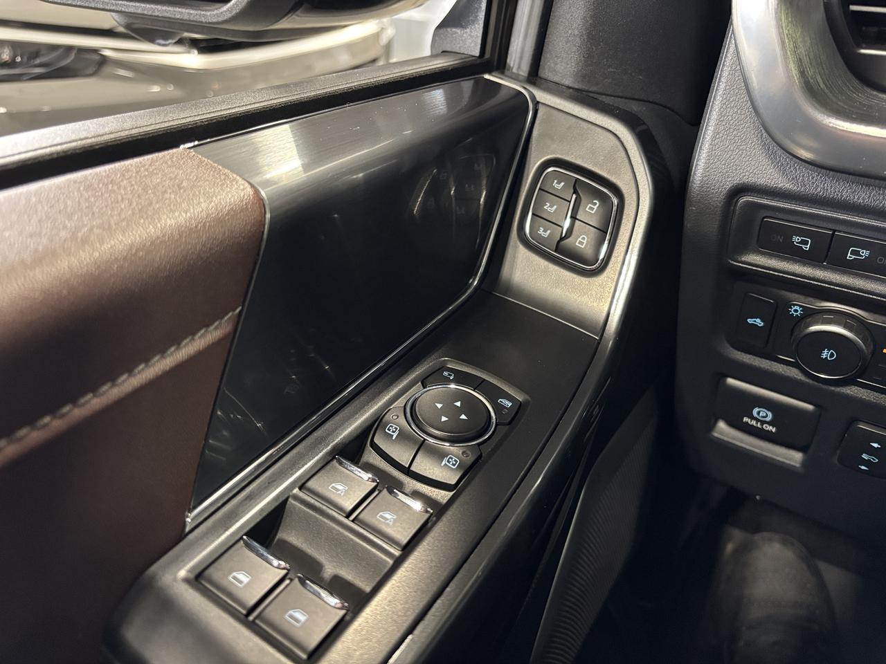 2022 Ford F-150 LARIAT|V8|4WD|SUPERCREW|NAV|BROWNLEATHER|PANOROOF| Photo