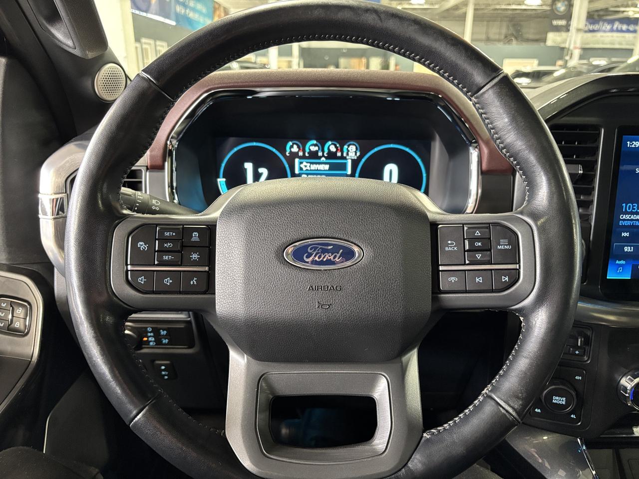 2022 Ford F-150 LARIAT|V8|4WD|SUPERCREW|NAV|BROWNLEATHER|PANOROOF| Photo