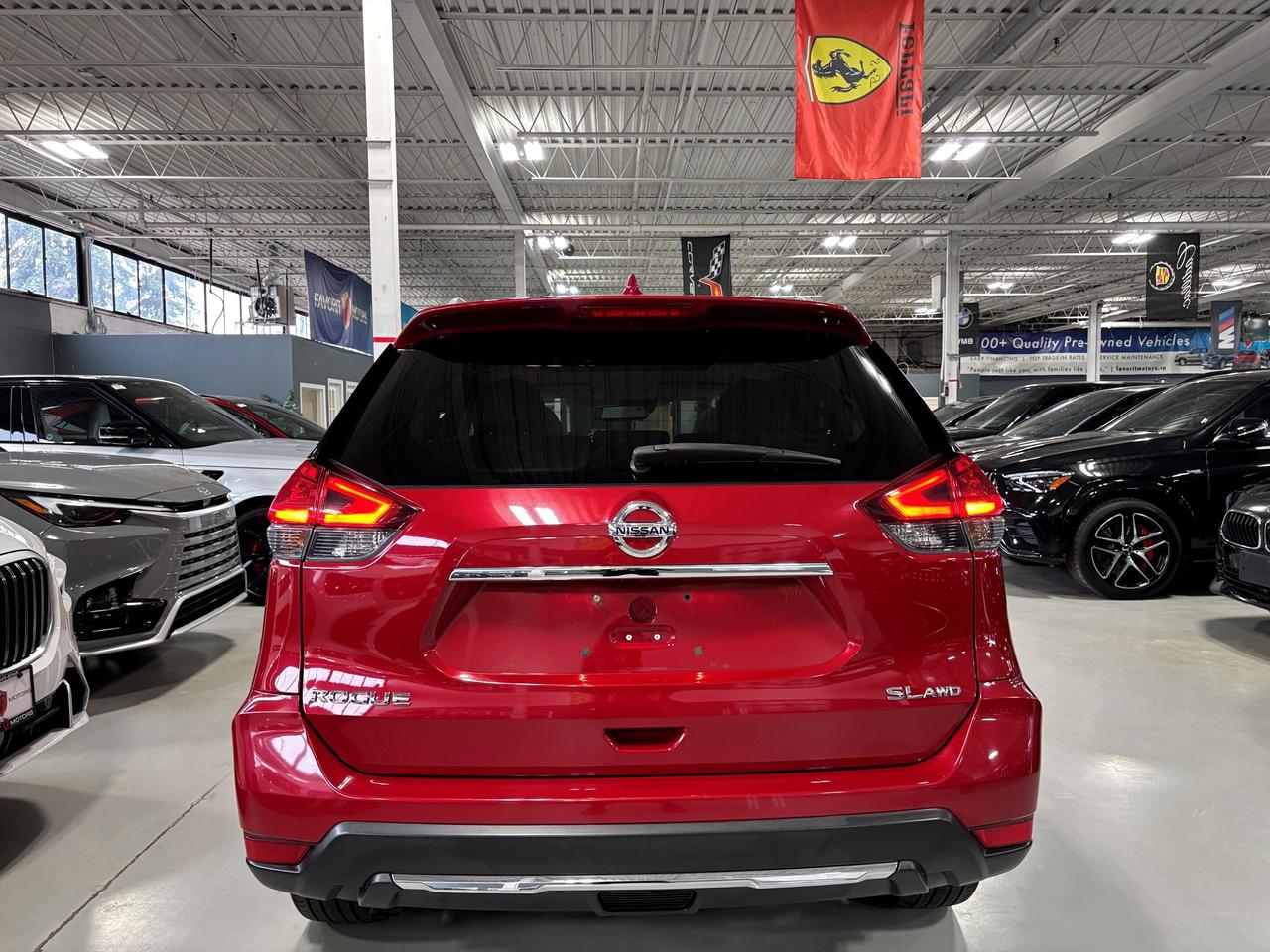 2017 Nissan Rogue SL AWD|NAV|BOSE|360CAM|CREAMLEATHER|PANOROOF|ALLOY Photo