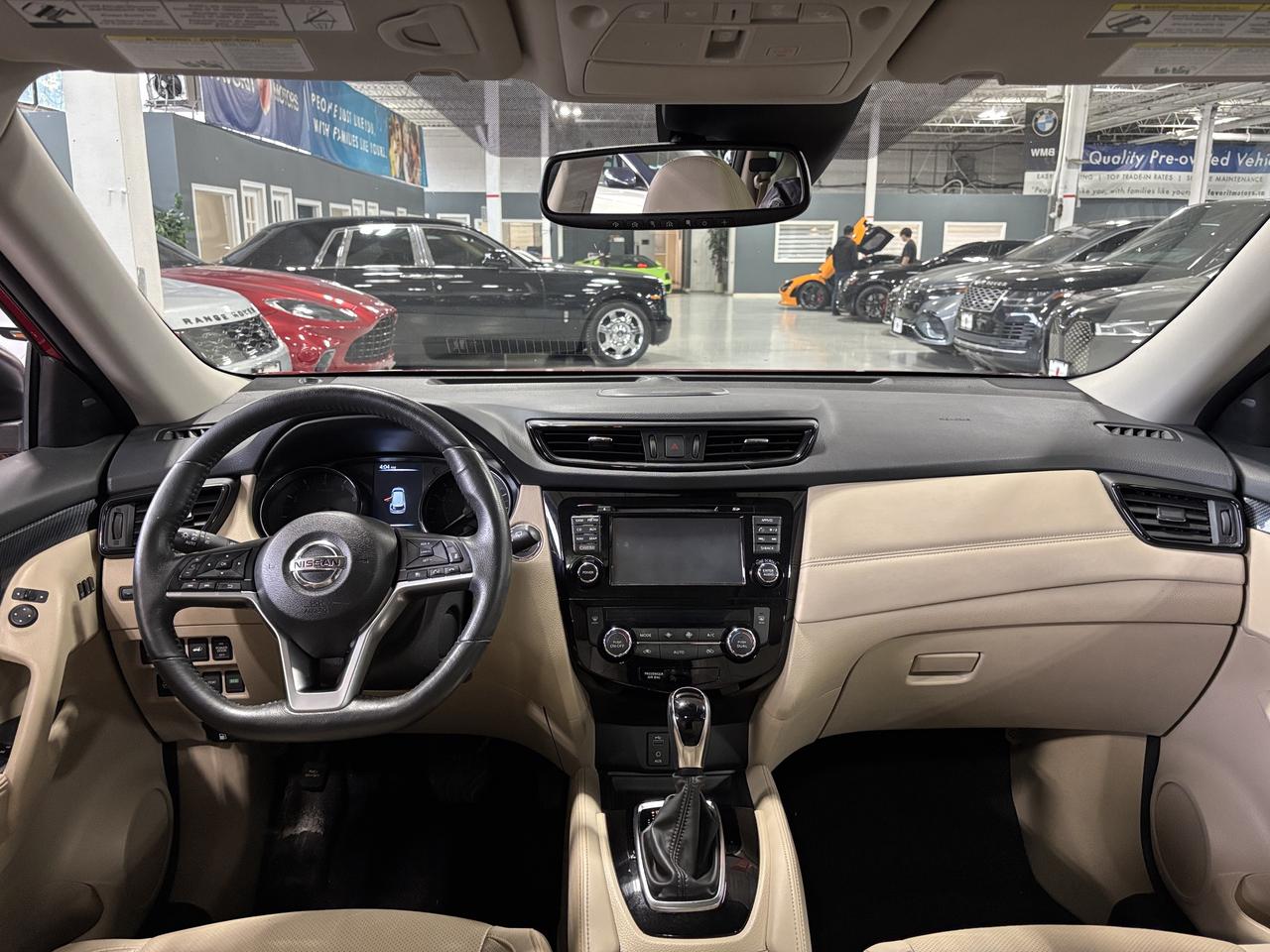 2017 Nissan Rogue SL AWD|NAV|BOSE|360CAM|CREAMLEATHER|PANOROOF|ALLOY Photo