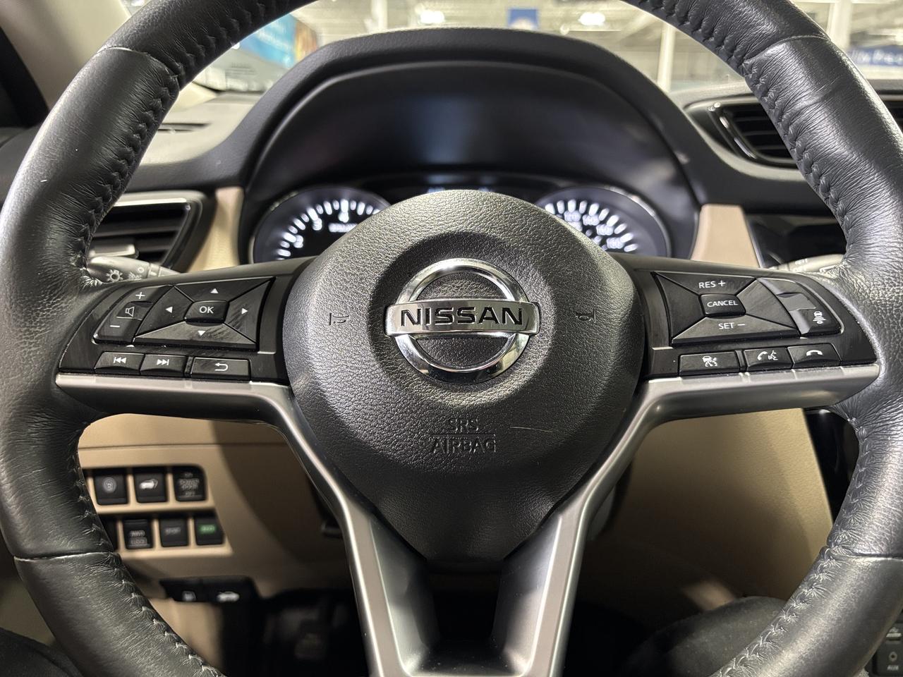 2017 Nissan Rogue SL AWD|NAV|BOSE|360CAM|CREAMLEATHER|PANOROOF|ALLOY Photo