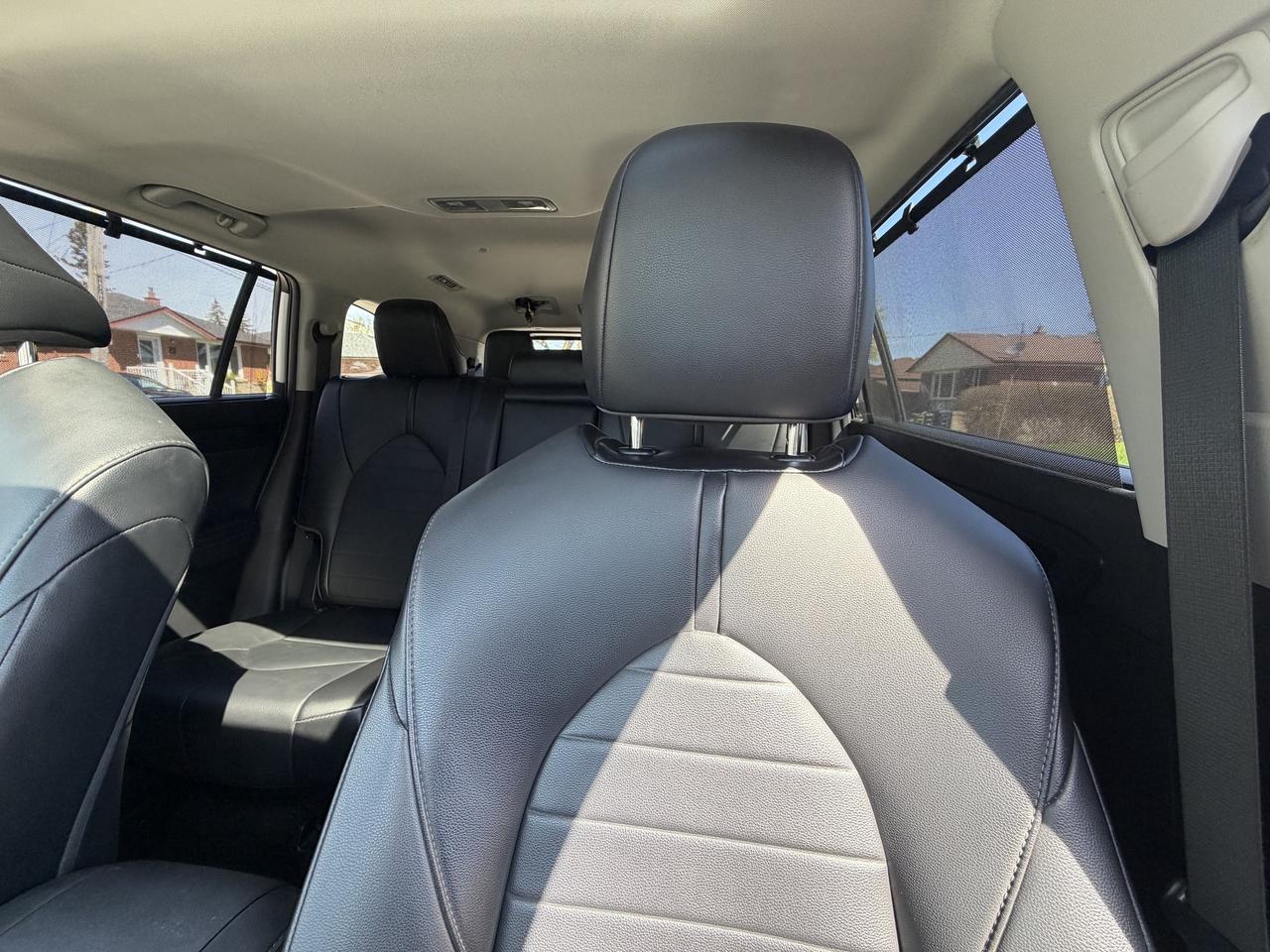 2021 Toyota Highlander XLE AWD Photo