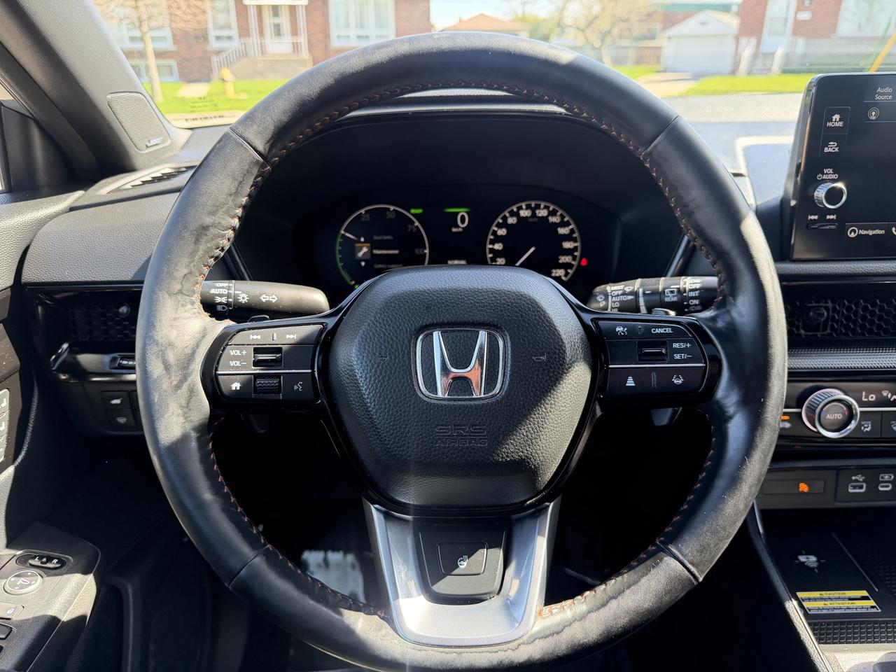 2023 Honda CR-V Hybrid Touring AWD Photo