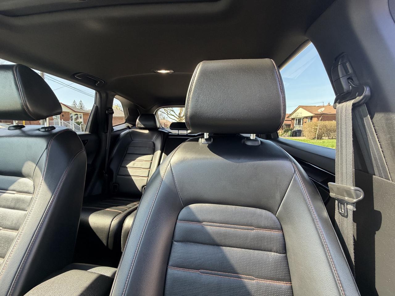 2023 Honda CR-V Hybrid Touring AWD Photo