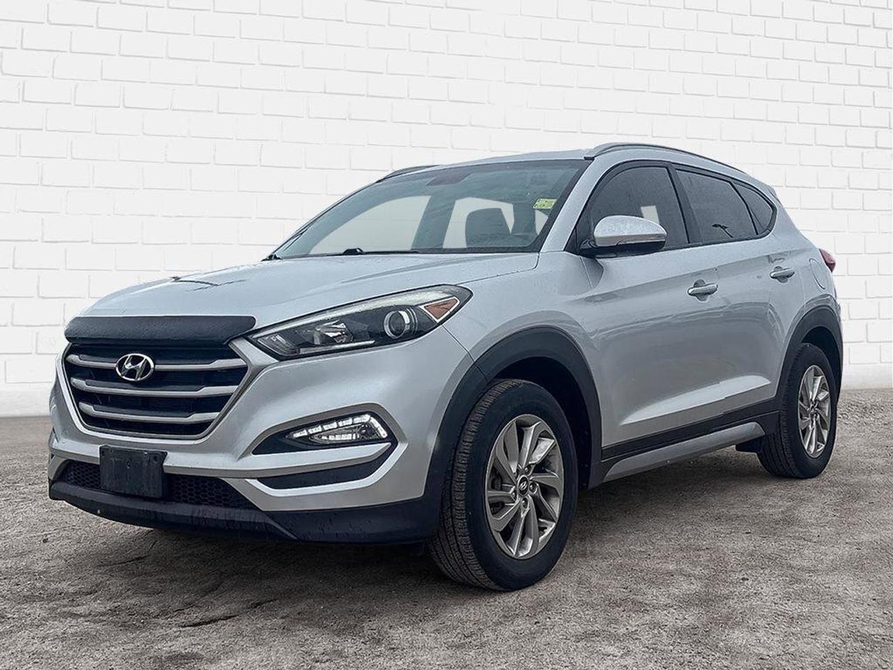 2017 Hyundai Tucson Premium | | CD Player | Photo