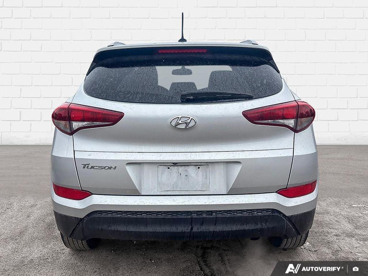 2017 Hyundai Tucson Premium | | CD Player | Photo