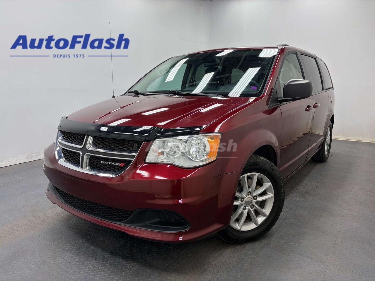 +Bluetooth 
+Cam&eacute;ra de recul / Backup camera 
+Commandes de radio au volant / Steering wheel audio controls 
+R&eacute;gulateur de vitesse  / Cruise control 
+V&eacute;rifi&eacute; par Carfax / Carfax verified
+Kilom&eacute;trage certifi&eacute; / Certified kilometers
+Historique dentretien / Maintenance history
+Protection m&eacute;canique disponible / Mechanical protection available



Visitez notre page Google pour voir tous les commentaires positifs que nos clients nous laissent.
 
Financement rapide et facile, 1ere, 2e et 3e chances au cr&eacute;dit, approbation en 30 minutes, taux dacceptation tr&egrave;s &eacute;lev&eacute;. 

Essayez notre demande de cr&eacute;dit s&eacute;curis&eacute; en ligne, sans obligation! 

Nous sommes les sp&eacute;cialistes des autos, fourgonnettes, VUS, 4x4, et les camions l&eacute;gers jusqu&agrave; une tonne. 

*Seulement le nettoyage de base du v&eacute;hicule, fait par un sous-traitant, est inclus. Pour un perfectionnement de lesth&eacute;tique int&eacute;rieur/ext&eacute;rieur, dont une d&eacute;contamination de la peinture, des retouches de peinture, faites par nos experts en esth&eacute;tique, une somme de 249$ sera ajout&eacute;e &agrave; votre facture. Aussi disponible, loption dimmatriculer la voiture sur place, qui vous permet d&eacute;pargner du temps et le co&ucirc;t de 25$ du transit temporaire.

*************

Since 1975 AutoFlash has offered the best price-quality and excellent service. 

Visit our Google page to read all the nice things our clients have to say about us.

We have financing for all credit situations. 1st 2nd 3rd chance credit with an excellent approval rate!

Try our secured online credit application any time, with no obligation! 

We specialize in all brands, makes and models. Whether you need a car, truck, SUV or minivan, we can help you.

And if we dont have it, well find it for you!

*Only the basic cleaning of the vehicle, done by a subcontractor, is included in the advertised price. For a complete interior/exterior detailing, done by our esthetic specialists, which includes a complete paint decontamination and paint touch-ups if needed, an amount of 249$ will be added to your invoice. Also available, in-house licensing, which allows you to save the $25 for a temporary Transit.