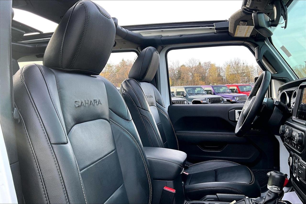 2023 Jeep Wrangler Sahara V6 |SkyTop |McKinley Leather |BlindSpot|4X4 Photo