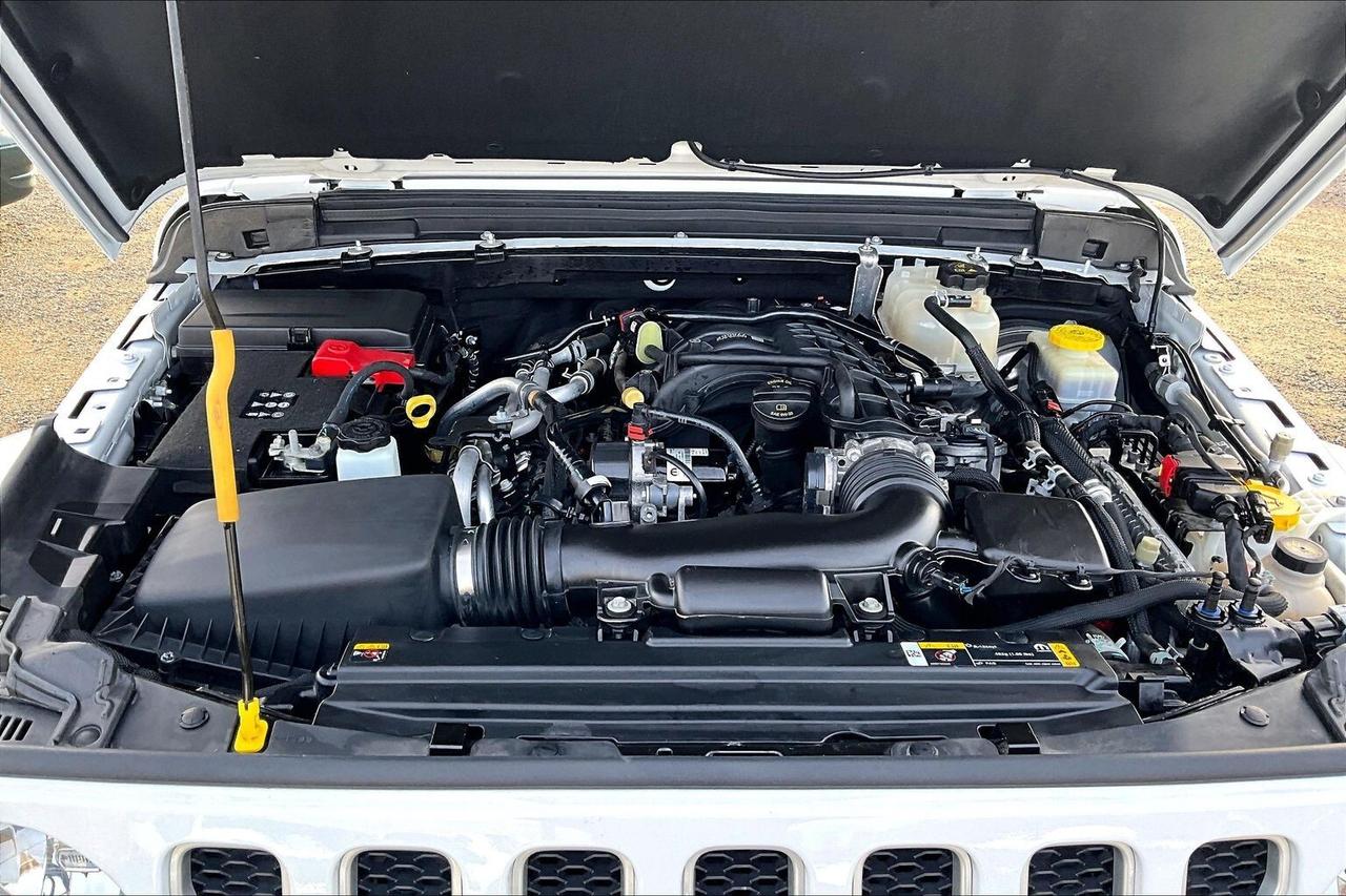 2023 Jeep Wrangler Sahara V6 |SkyTop |McKinley Leather |BlindSpot|4X4 Photo