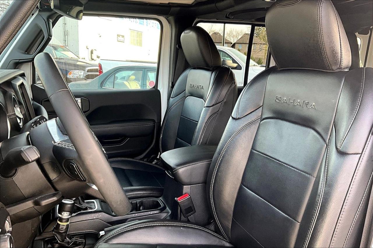 2023 Jeep Wrangler Sahara V6 |SkyTop |McKinley Leather |BlindSpot|4X4 Photo