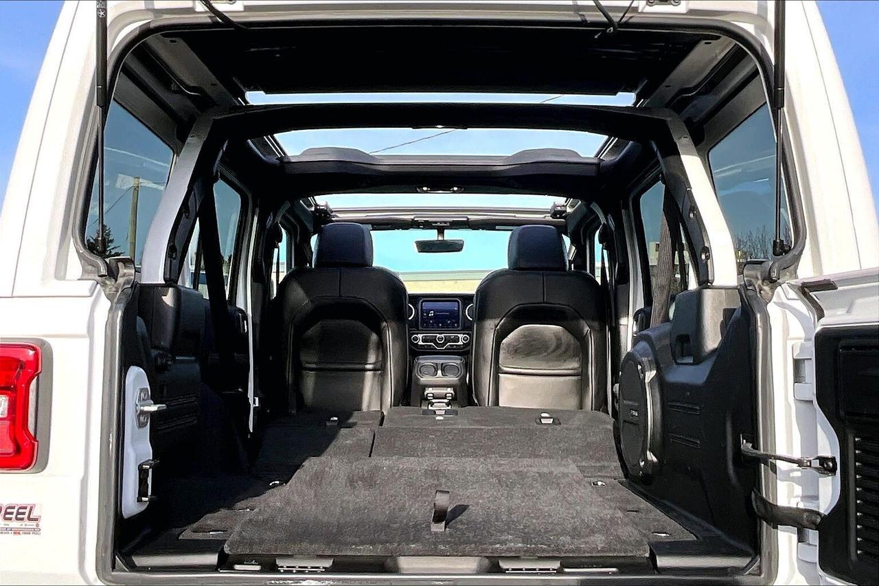 2023 Jeep Wrangler Sahara V6 |SkyTop |McKinley Leather |BlindSpot|4X4 Photo