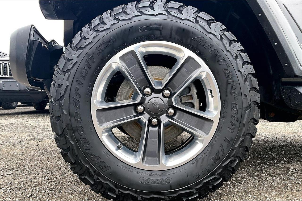 2019 Jeep Wrangler Unlimited Sahara V6 | 6Spd Manual | Alpine NAV | 4X4 Photo